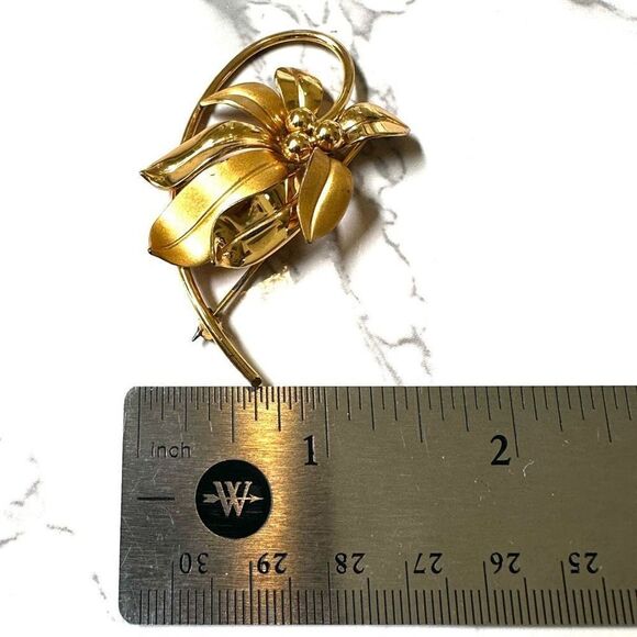 Forstner Sterling gold tone flower brooch - Picture 7 of 9